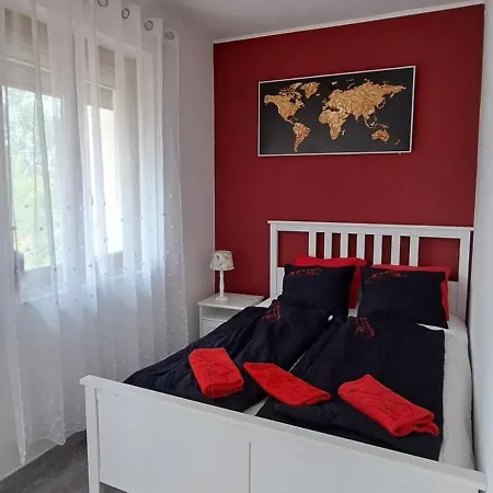 Ihb-inter House Of Balaton Замарди